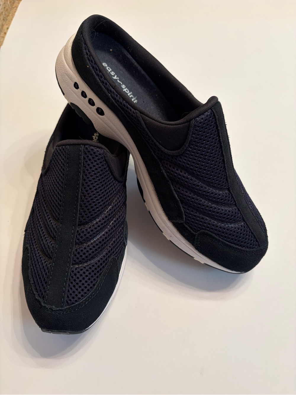 Easy Spirit Women’s Travel time Navy Slip-On Comfort mules-NWOT